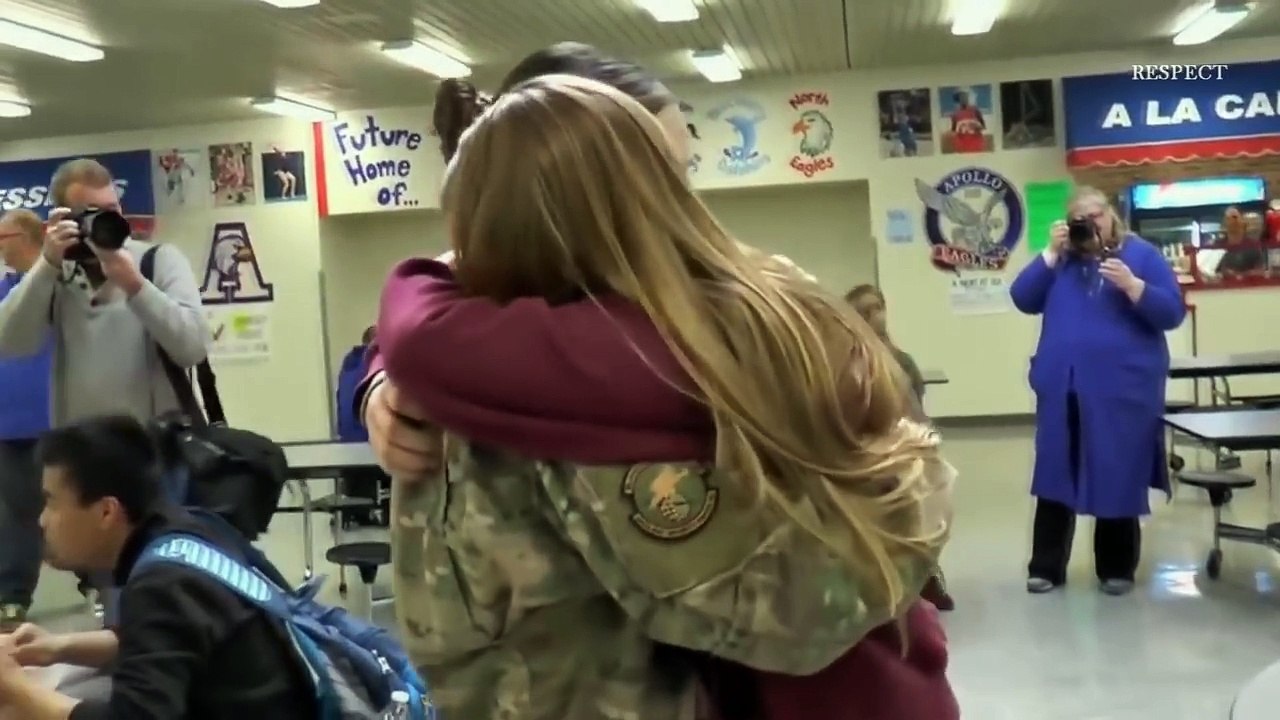 SOLDIERS COMING HOME 2017 | Try Not To Cry Happy Tears | RESPECT