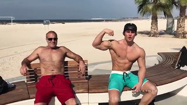 AMERICAN VS BRITISH BODYBUILDERS - Fitness & Bodybuilding Motivation