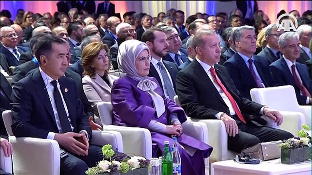 Erdoğan: Bakü-Tiflis-Kars Demiryolu' hattı kararlılığımızın eseri