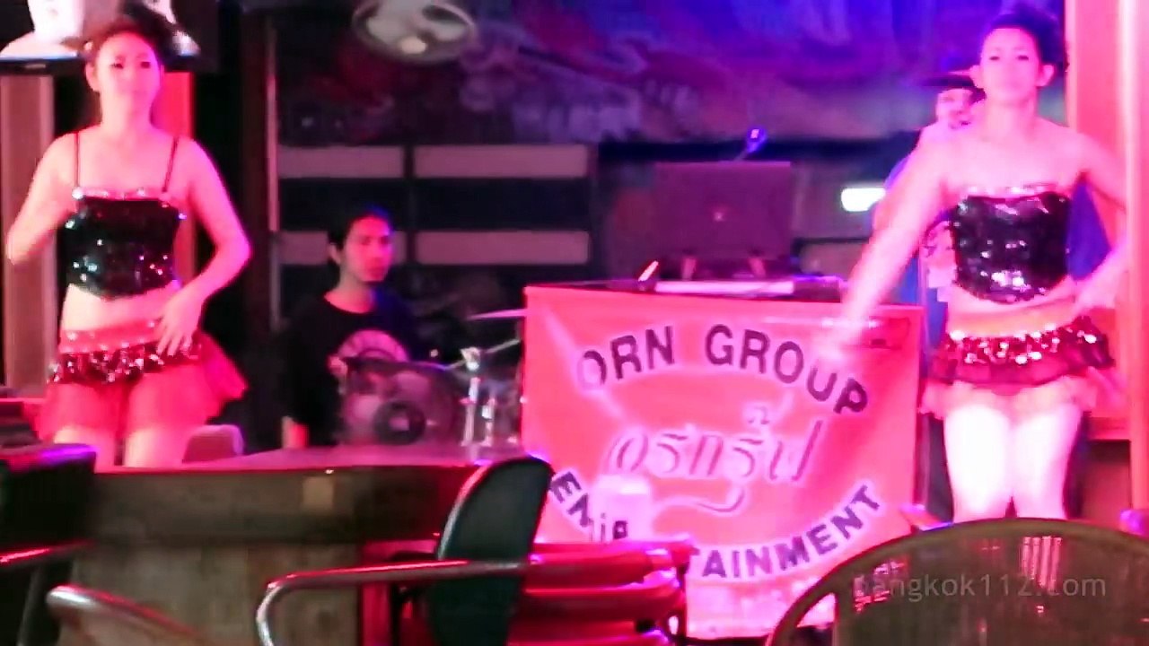 Pattaya Night Scenes - Soi Diana & LK Metro | B112