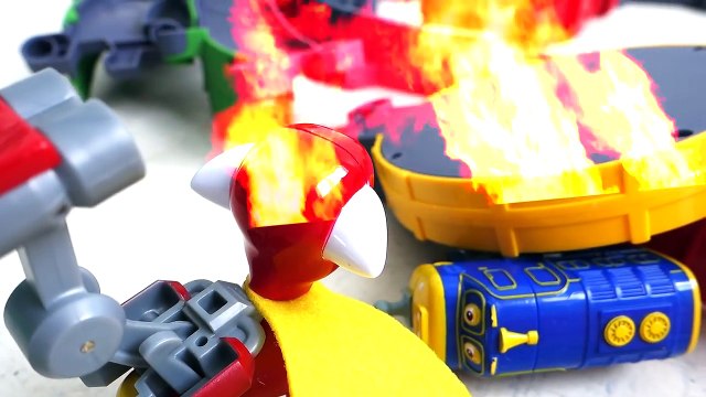 ЩЕНЯЧИЙ ПАТРУЛЬ новые серии на русском. Ромео из Мультика Герои в Масках изобрел Робота-Динозавра