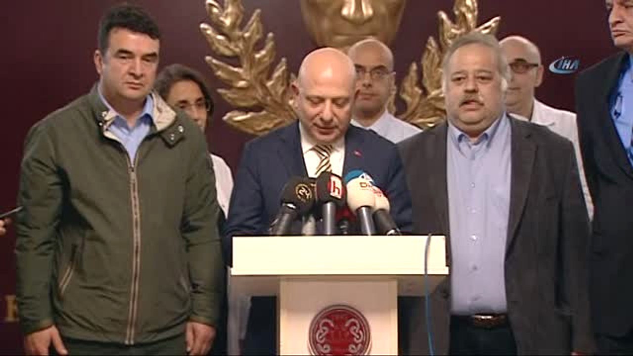 Ankara Üniv. Rektörü İbiş, "Deniz Baykal'ın Yaşamsal Bulguları İyi"