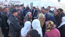 Adıyaman Afad Başkanı Güllüoğlu, Samsat'taki Deprem Bölgesinde İnceleme Yaptı