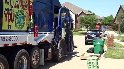 Progressive Waste Solutions Mack LEU Heil CNG Half/Pack Freedom Curotto Can