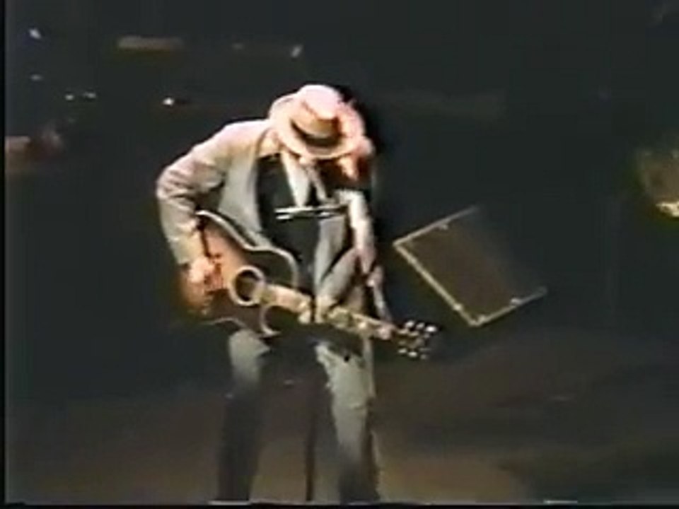 Bob Dylan 1990 - T.V. Talkin’ Song - St. Louis, Missouri