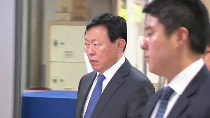 신동빈 회장에 징역 10년·벌금 천억 구형 / YTN