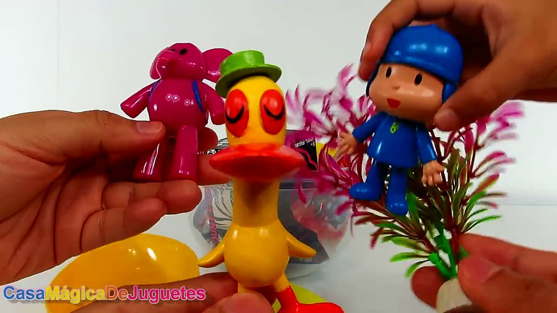 huevos gigantes de plastilina
