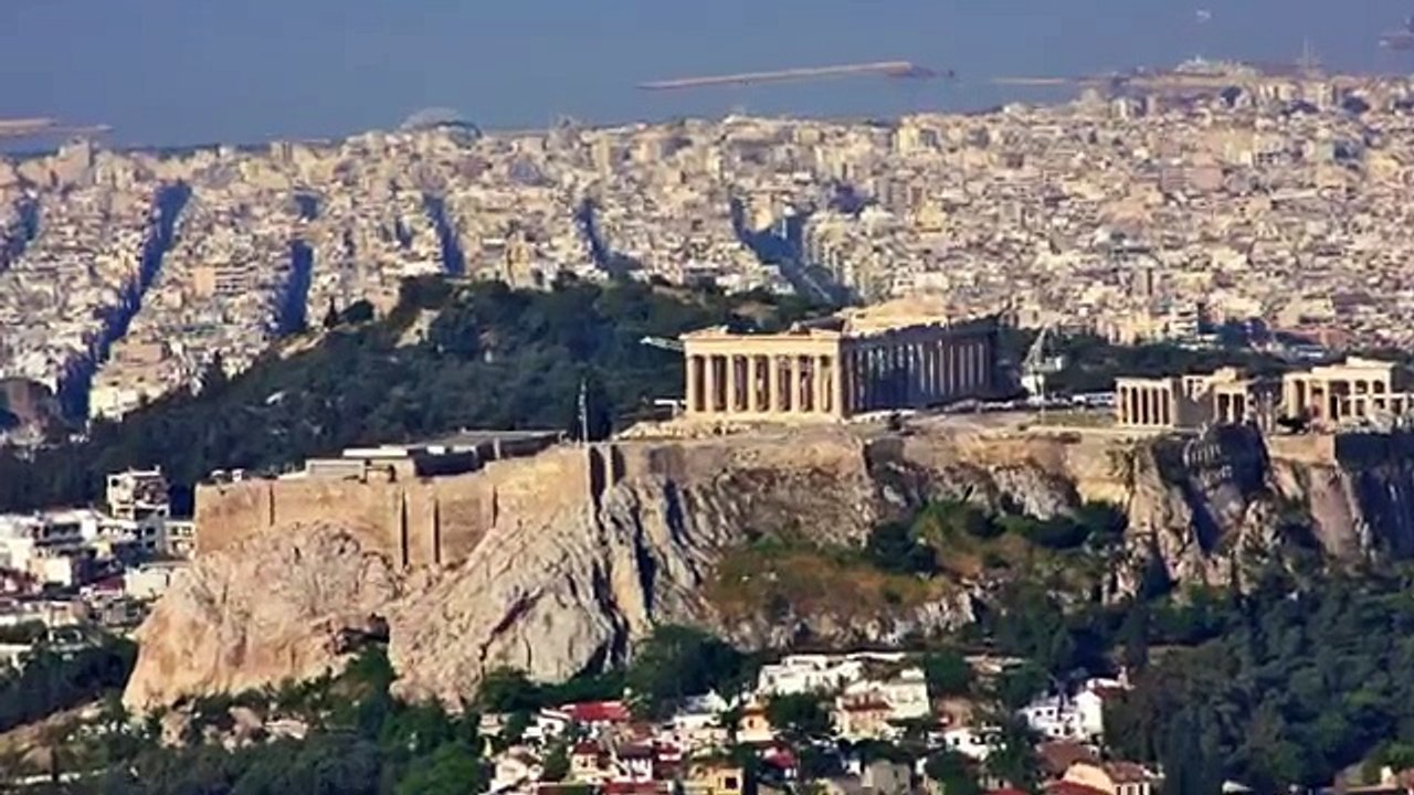 WISE UP: Diogenes Schools Plato