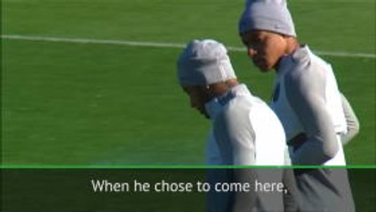 Tải video: Emery certain Neymar will succeed at PSG