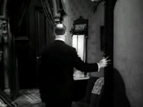 Psychose trailer présenté par M. Alfred Hitchcock