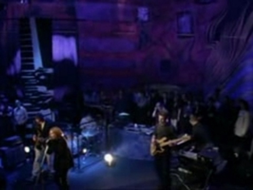 Portishead - Glory Box (LIVE)