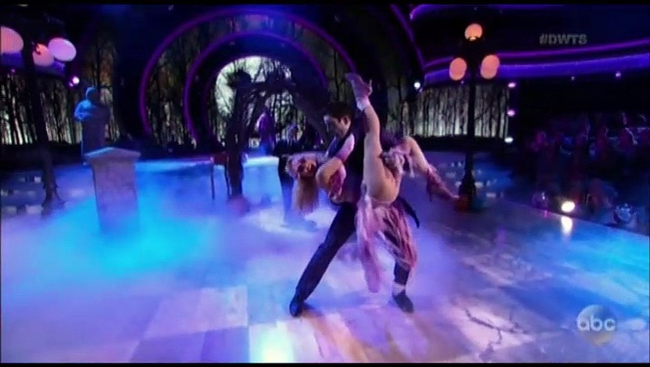 Drew Scott & Emma Slater - Charleston