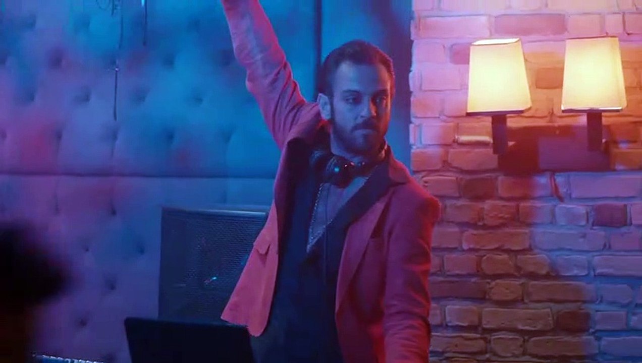 مسلسل الحفرة الحلقة 2 القسم 1 مترجم للعربية - ز...