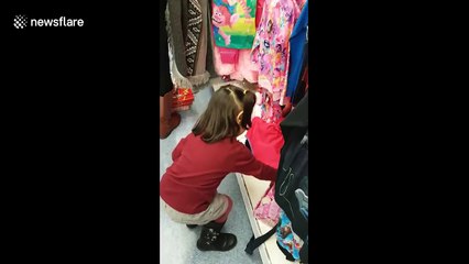 Mum scares young daughter with freaky witch mask