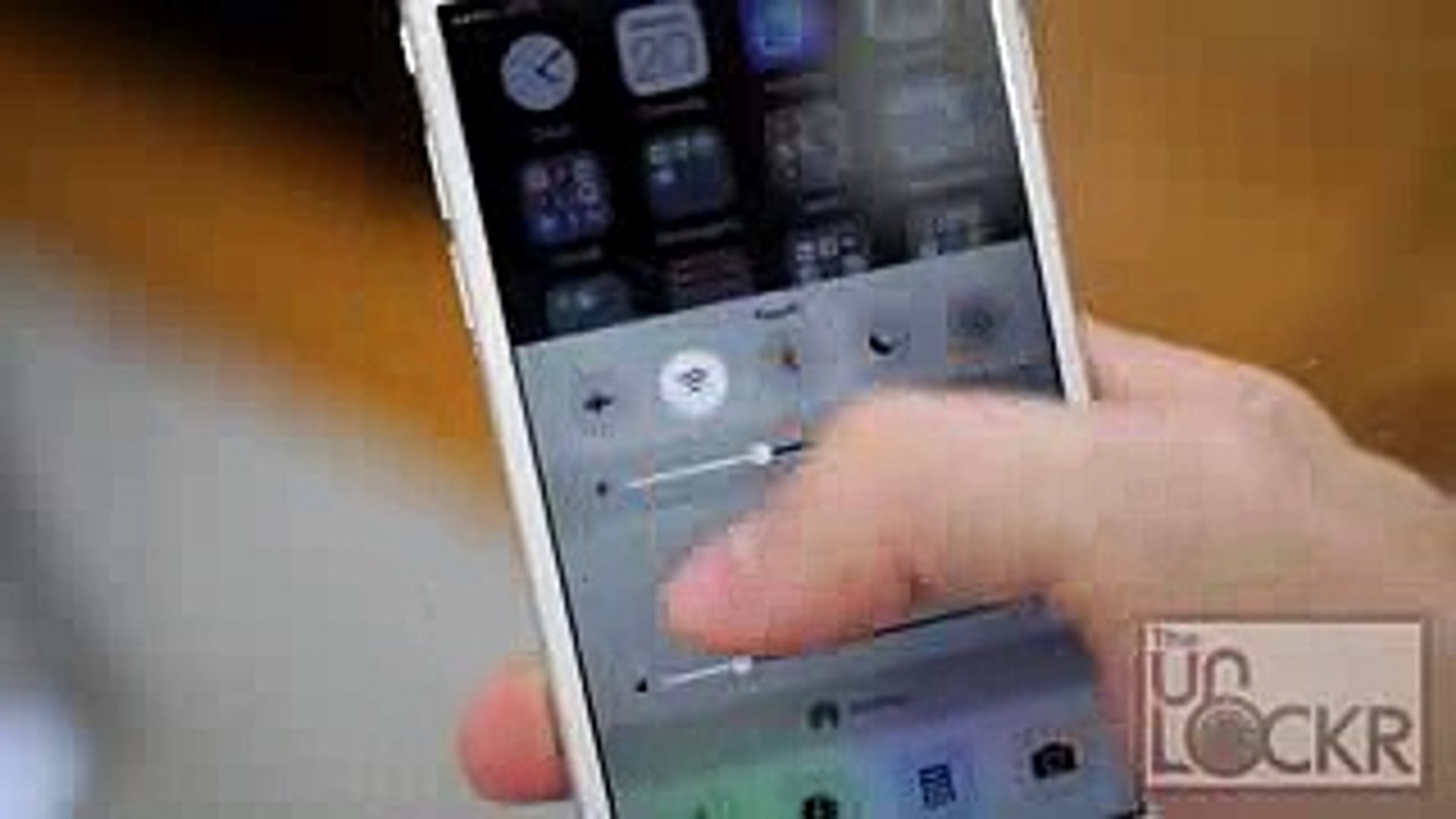 ⁣How to Use Apple Pay