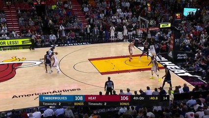 Andrew Wiggins slam on Richardson