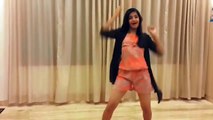 Tumhari Sulu - Hawa Hawai Song Dance Performance Hot