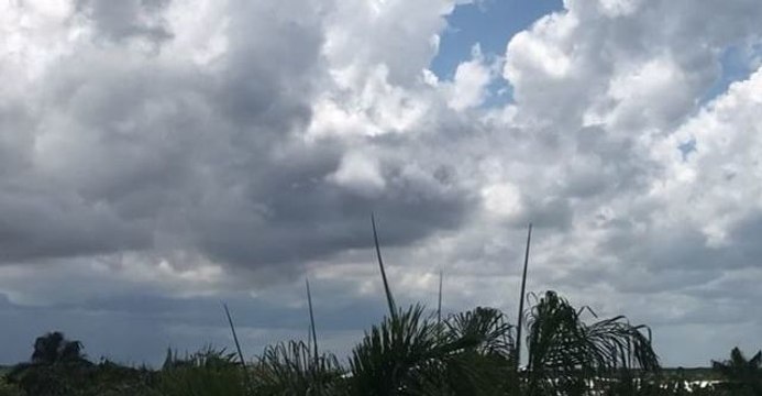 Timelapse Shows Storm Clouds Rolling Over Darwin