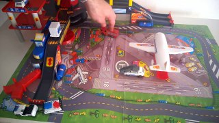 Dickie Toys: Big Airport City with Colorful Small Car Toys for Boys Loading and Unloading
