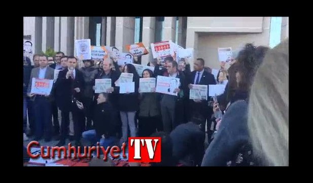 Barış Yarkadaş: Demokrasiyi ayağa kaldırmaya çalışıyoruz