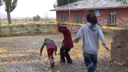 Devrilen Ağacın Altında Kalarak Hayatını Kaybeden Eren'in Okulunda Matem