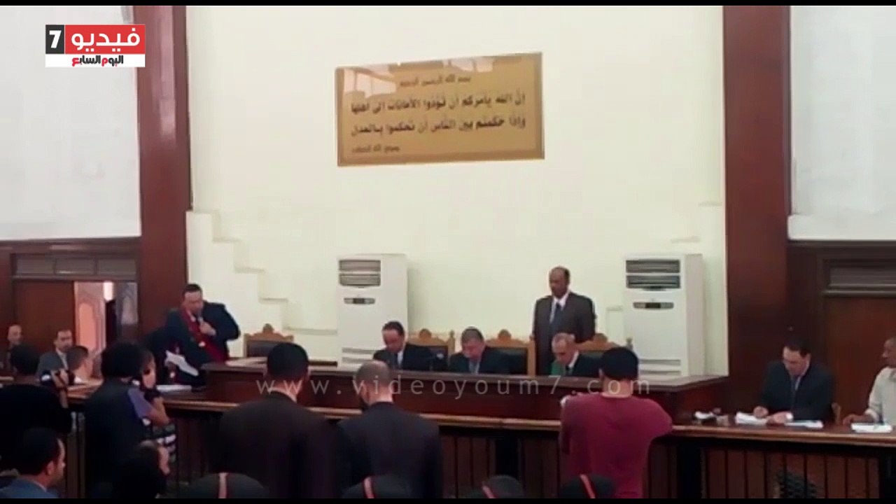 بالفيديو..بدء جلسة محاكمة بديع و738 متهما آخرين بـ"فض اعتصام رابعة"