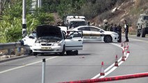 Soldados israelíes matan a palestino en coche 
