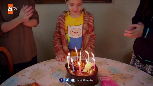Kırgın Çiçekler 23.Bölüm - Büşra'nın Doğum Günü !