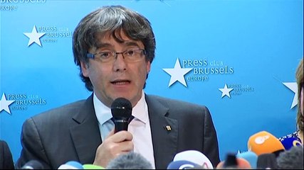 Puigdemont: "No estoy aquí para pedir asilo, tenemos que buscar las máximas garantías"