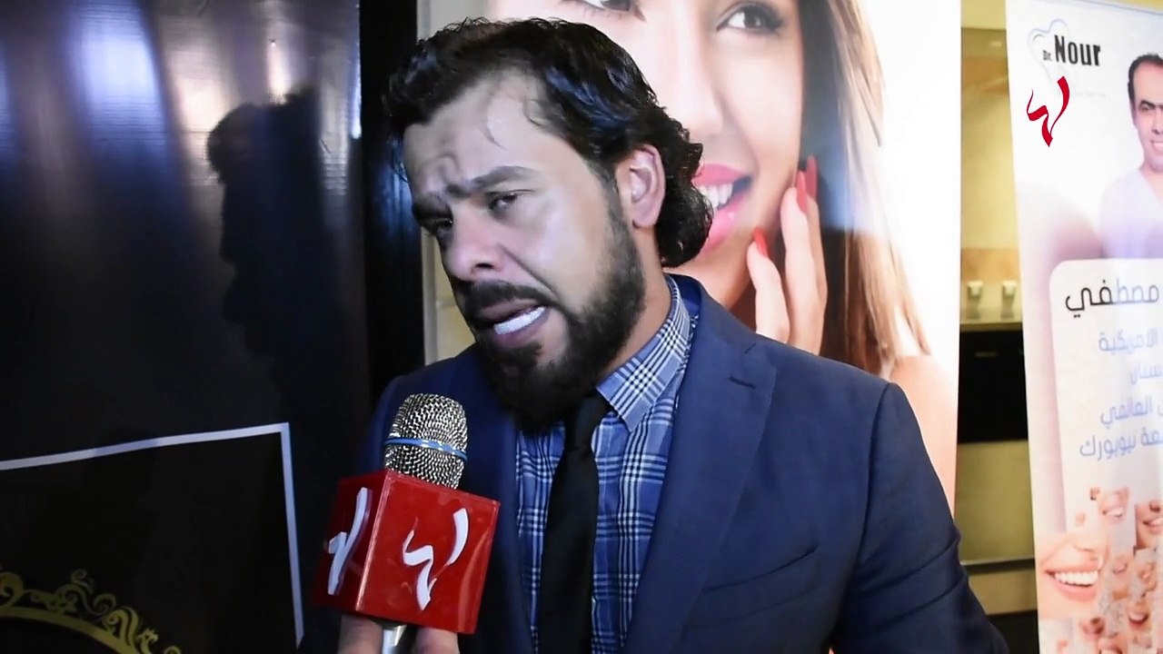 ماذا قال النجم الأردني منذر رياحنة ل كاميرا لها...