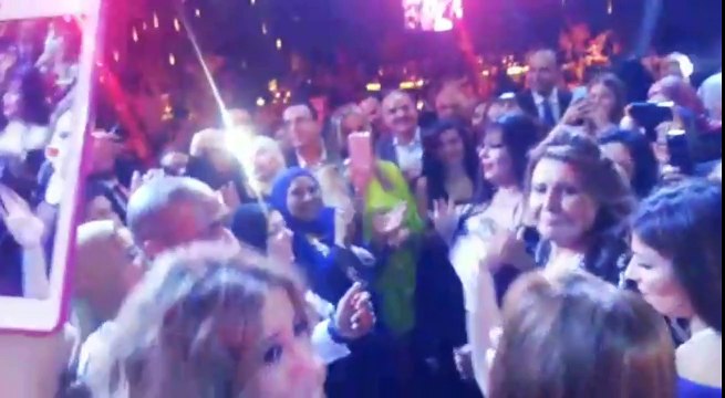 فيديو حصري لـ لها - شاهدوا روبي ترقص مع طليقها وماذا حصل بين فيفي عبده ورمضان؟