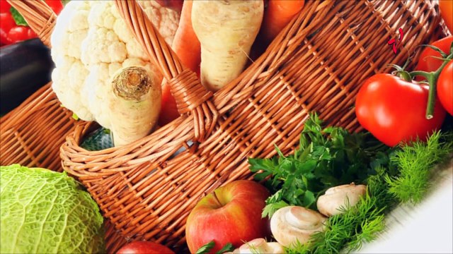 اسألي ماغي - نصائح للتخلص من انتفاخ القدمين... ما سر الفجل؟