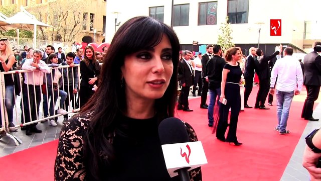 أخبار سارة: لا تتكلّم سلمى حايك العربية لكنها نشأت كلبنانية وماذا صرّحت لـ لها ؟