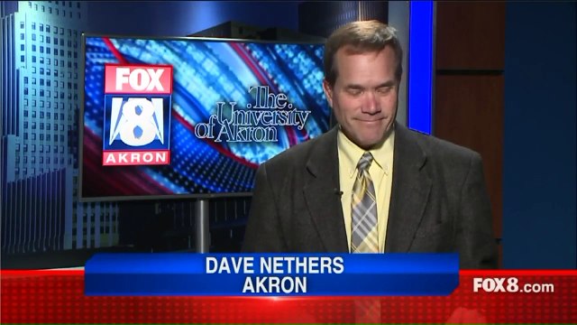 College Student Carves Apples, Pineapples After Dorm Bans Pumpkins