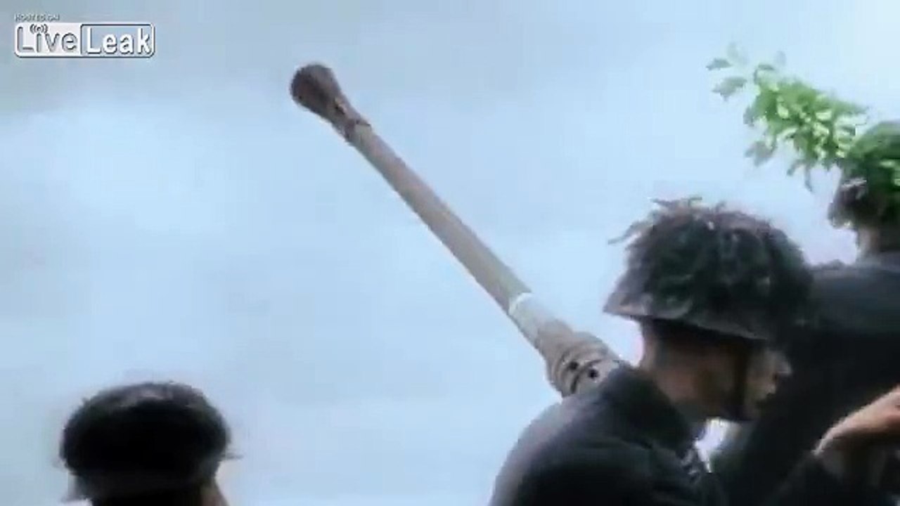 Good WW2 footage in color.