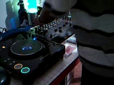 DJ FRED 2007 une dédicass zouk