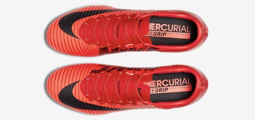 Les chaussures personnalisées de Kylian Mbappé