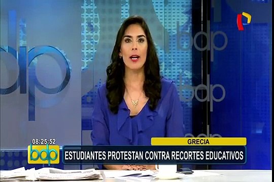 Grecia: estudiantes protestan por efectos de los recortes presupuestales en la educación
