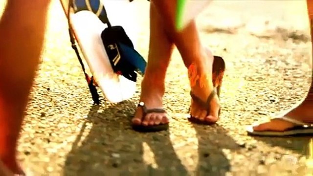 Home and Away 6766 1st November 2017 (Who was Robbo choking and why? Watch this exclusive sneak peek!)