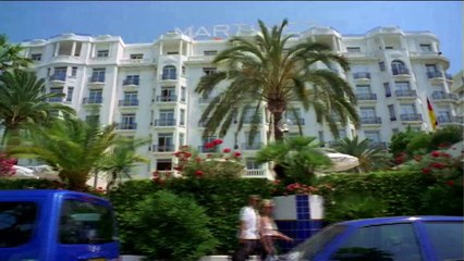 "Vide-grenier" au Martinez : 300 lots mis en vente