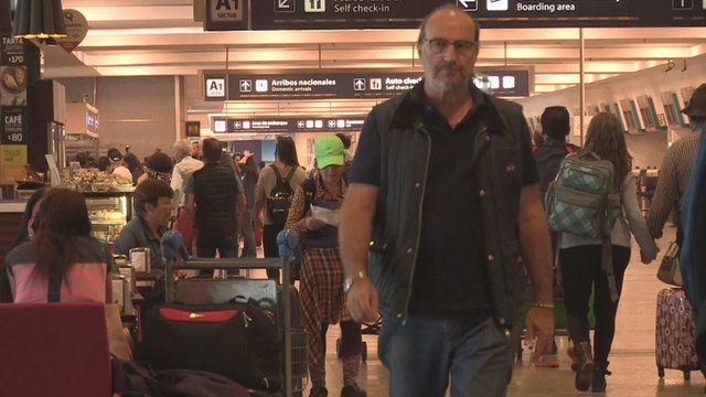 Paro de trabajadores aéreos afecta a unos 40.000 pasajeros en Argentina