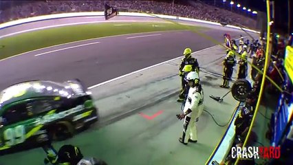 !รถแข่งความเร็วสูงเข้าค็อกพิท พลาด [ Pit Stop Fails]