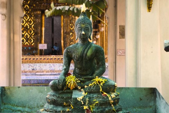 The Grand Palace: Breathtaking Thai Architecture and Craftsmanship