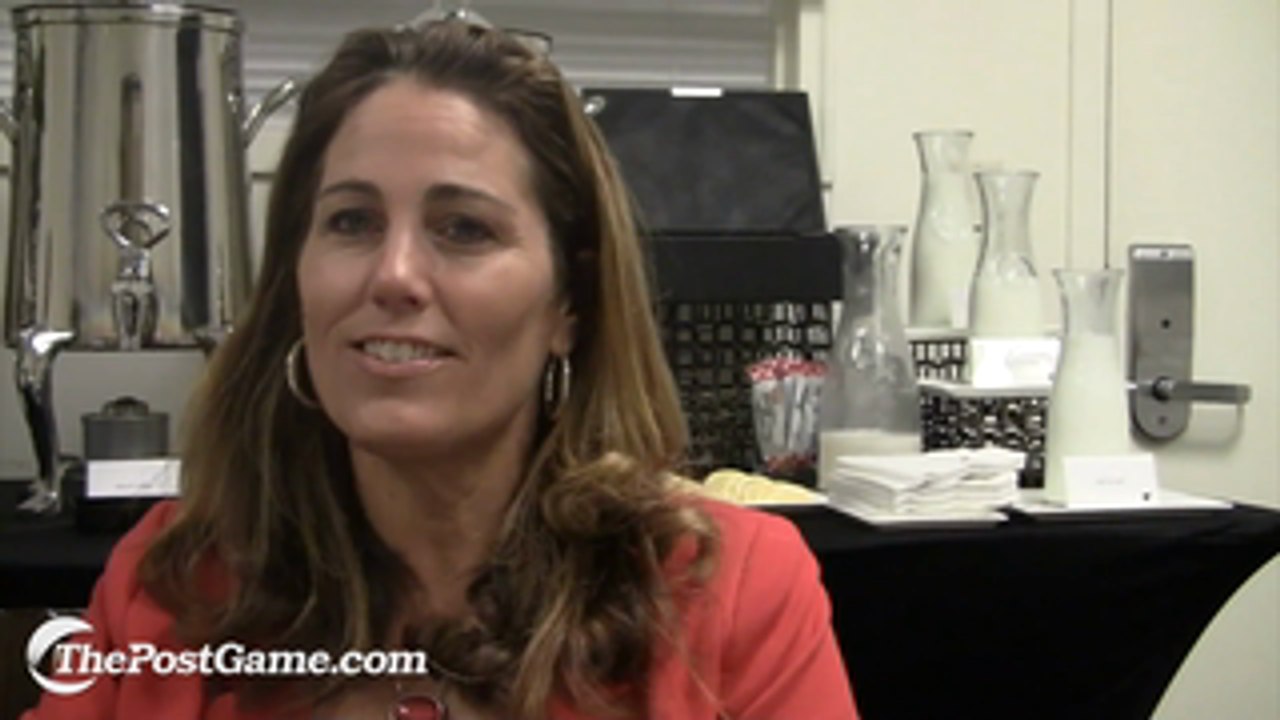 USWNT Icon Julie Foudy Explains The Halloween Costume That Confused Her Kids