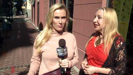 New Orleans Psychic Does Ambush Readings on the Street for Halloween