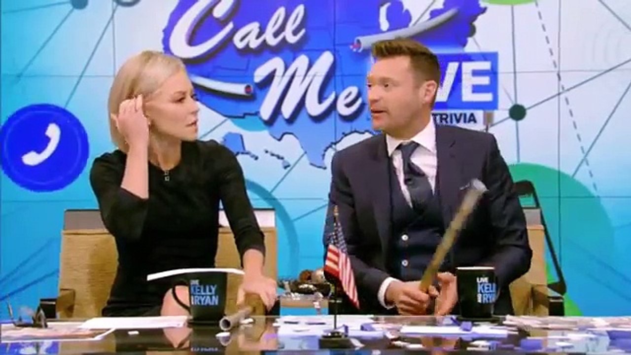 Anna Faris interview & Halloween Countdown Games on Live with Kelly and Ryan (October 23, 2017)