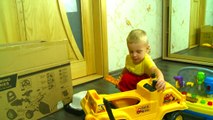 Bad BABY Unboxing And Assembling The POWER Wheel Ride On Tractor Buldozer!-KW2BhTFl43Y