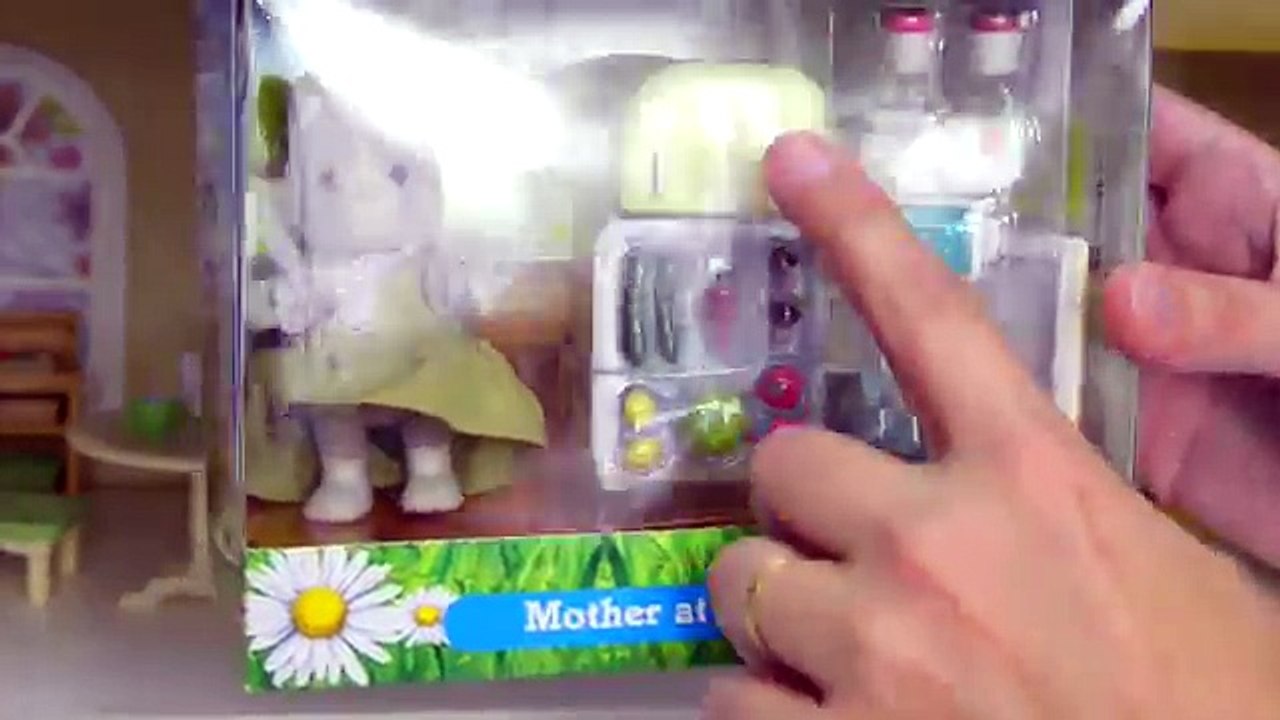 Sylvanian Families Calico Critters Kitchen Setup and adding Fridge Set - Kids Toys