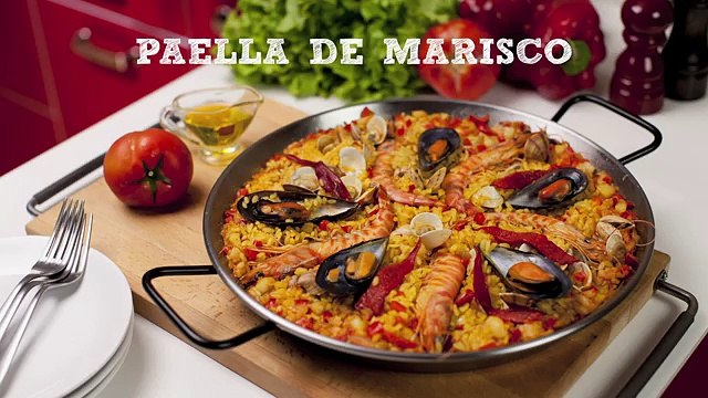Ibrahim Velutini Sosa te enseña una receta sencilla para aprender a hacer paella de mariscos