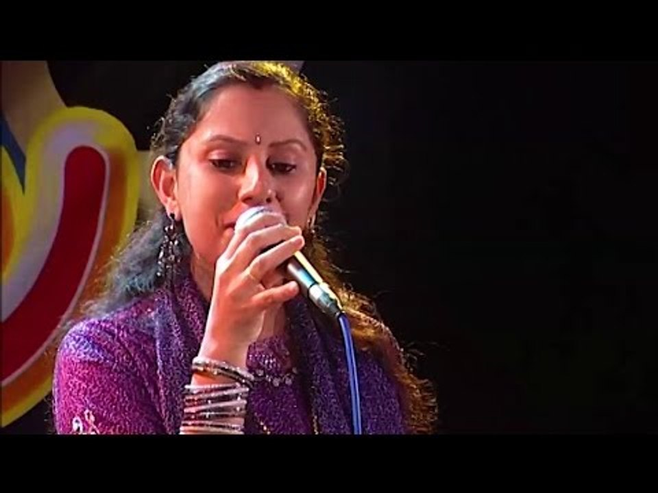 ഒരടിപൊളി സ്റ്റേജ് പെർഫോമൻസ് | Super Stage Perfomance | Malayalam Comedy Stage Show 2016